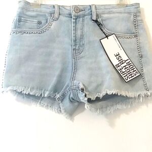 ALMOST FAMOUS SUPER HIGH RISE DENIM SILVER STUDDED FRAYED EDGE SHORTS SIZE 7 NWT